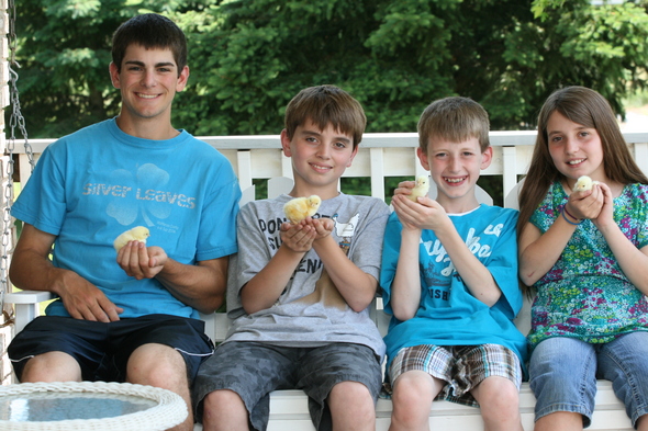 Chris Zalucha, Cole, Hunter, Madison Horvath.JPG
